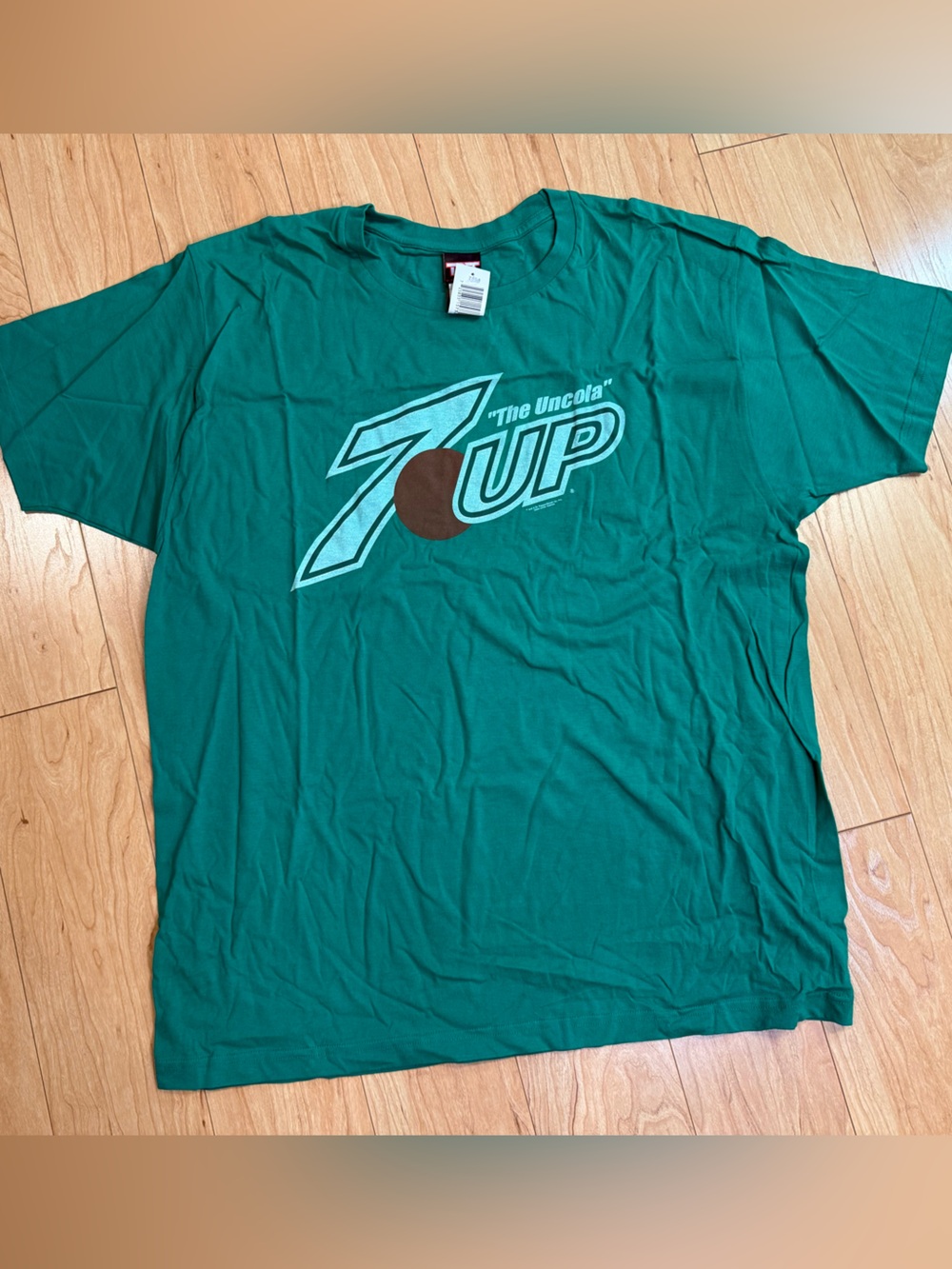 Vintage 7UP The Uncola T Shirt XL Green TNT Trau & Loevner Made Korea NWT